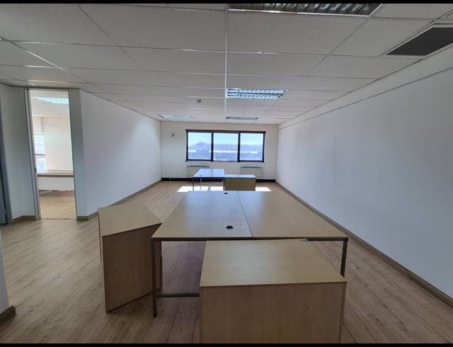217M² OFFICE TO LET IN RIVONIA